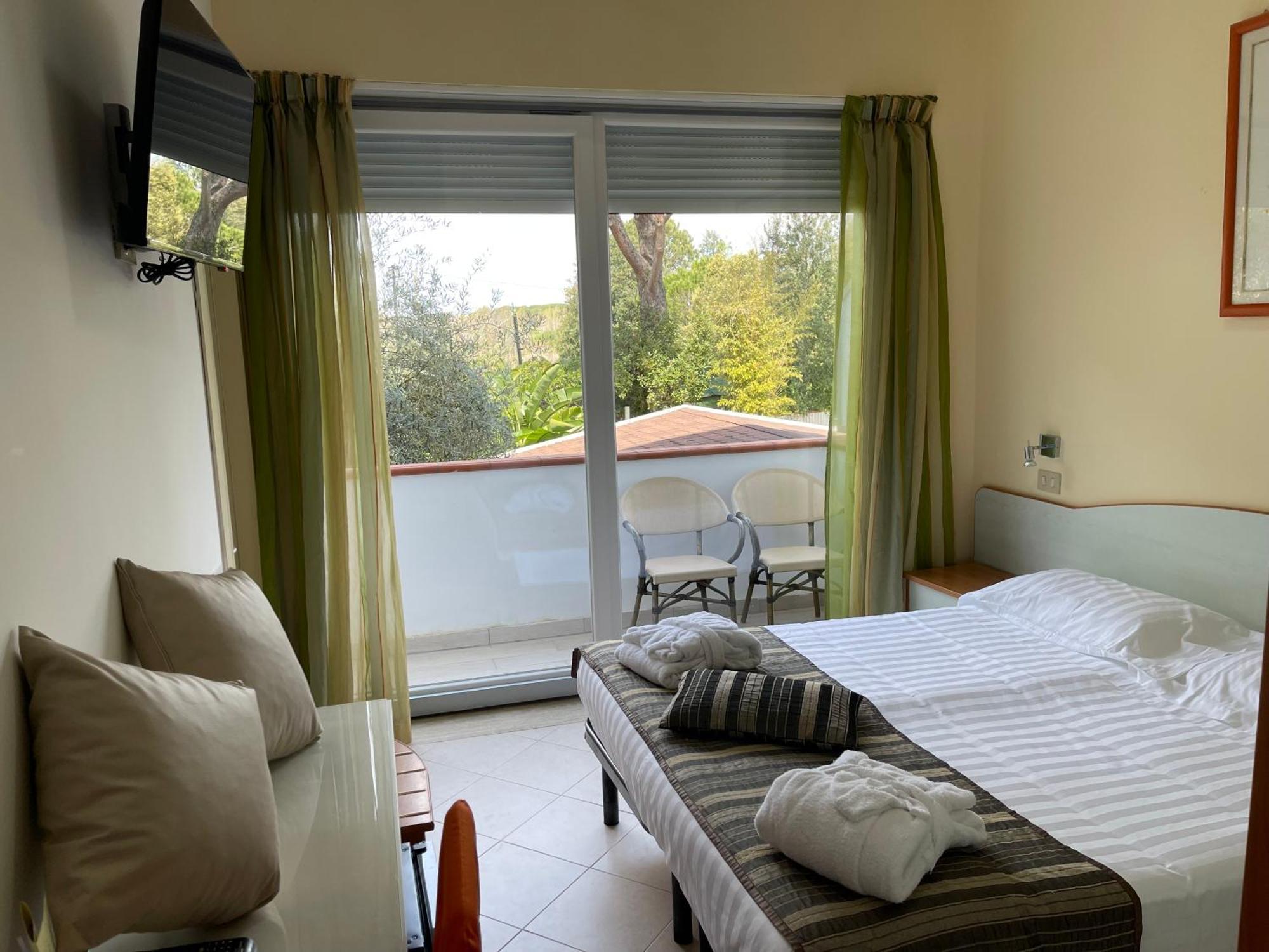 Capo Circeo Beach Resort Spa Fronte Mare San Felice Circeo Eksteriør billede